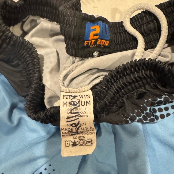 Lacrosse shorts - Picture 2 of 2